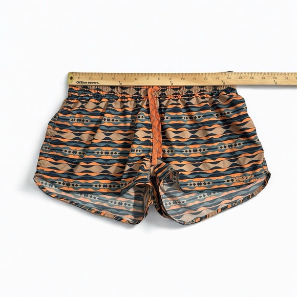Patagonia Shorts Womens Medium 2” Aztec Print Planing Micro Stretch Hike Camp - Picture 3 of 6